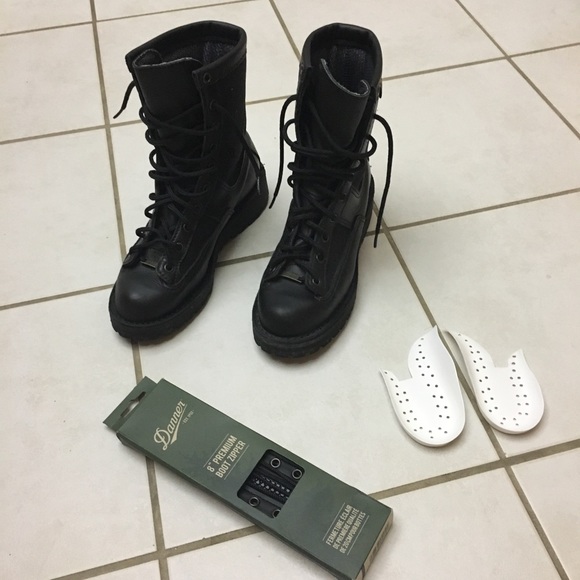 danner acadia zipper